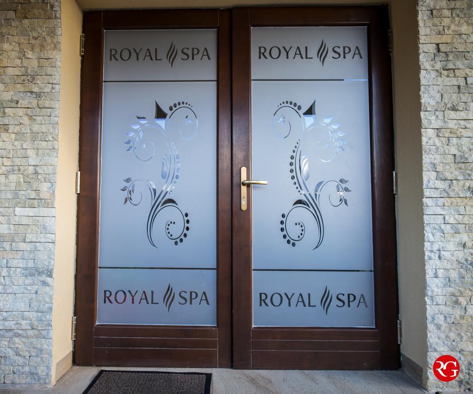 Pensiunea Royal Spa بياترا نام الغرفة الصورة