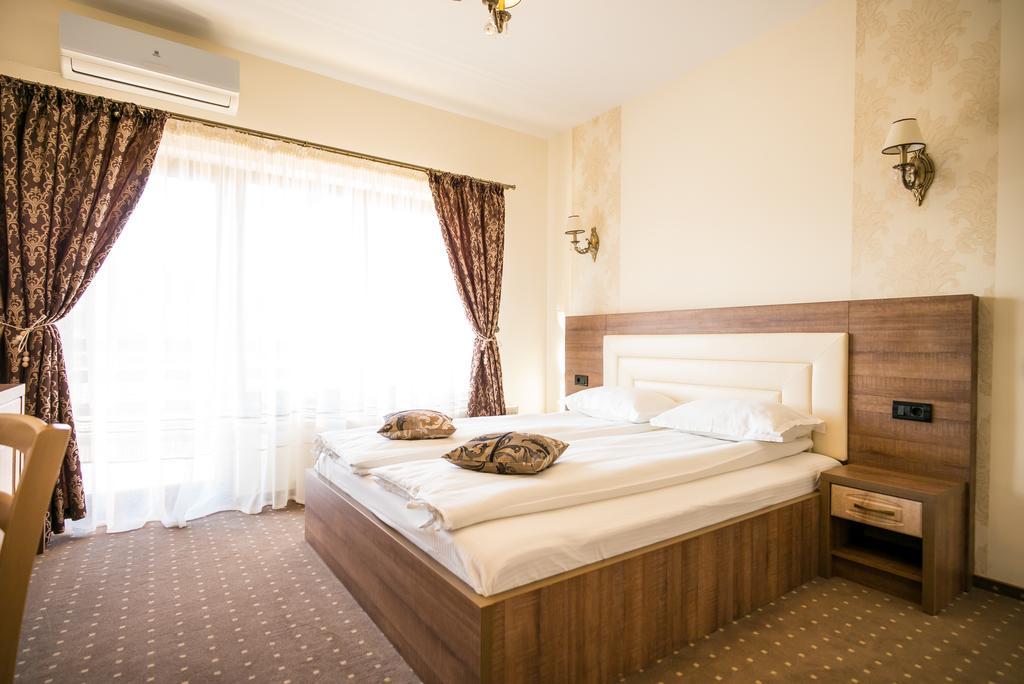 Pensiunea Royal Spa بياترا نام الغرفة الصورة