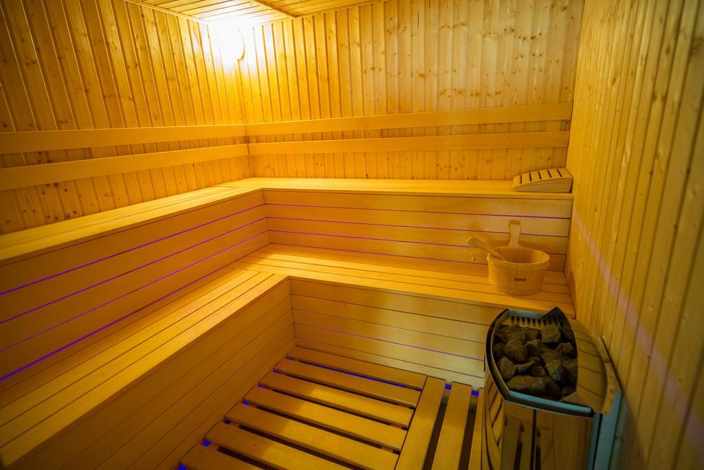 Pensiunea Royal Spa بياترا نام المظهر الخارجي الصورة